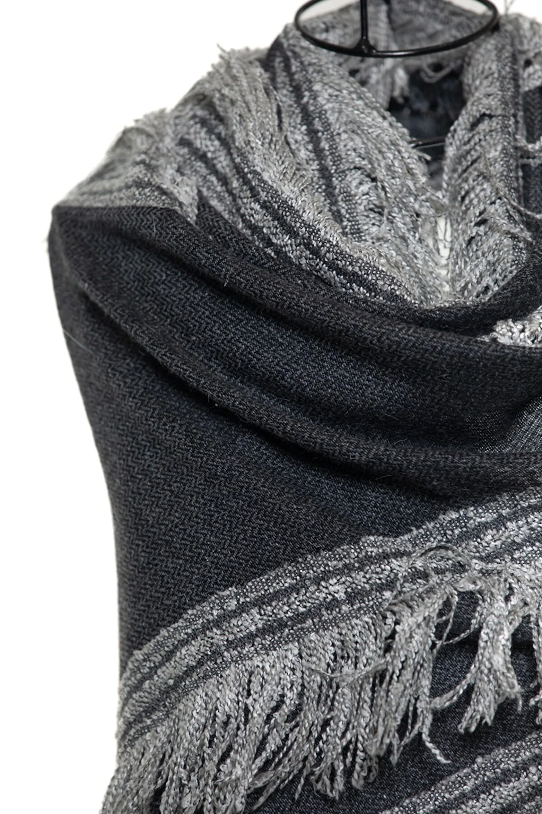 Boil Wool Scarf with Fringes - Black