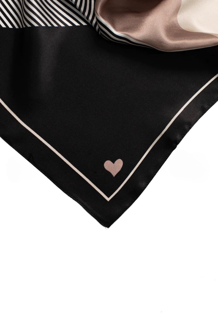 Square Silk Bandana 50cmx50cm - Mini Hearts