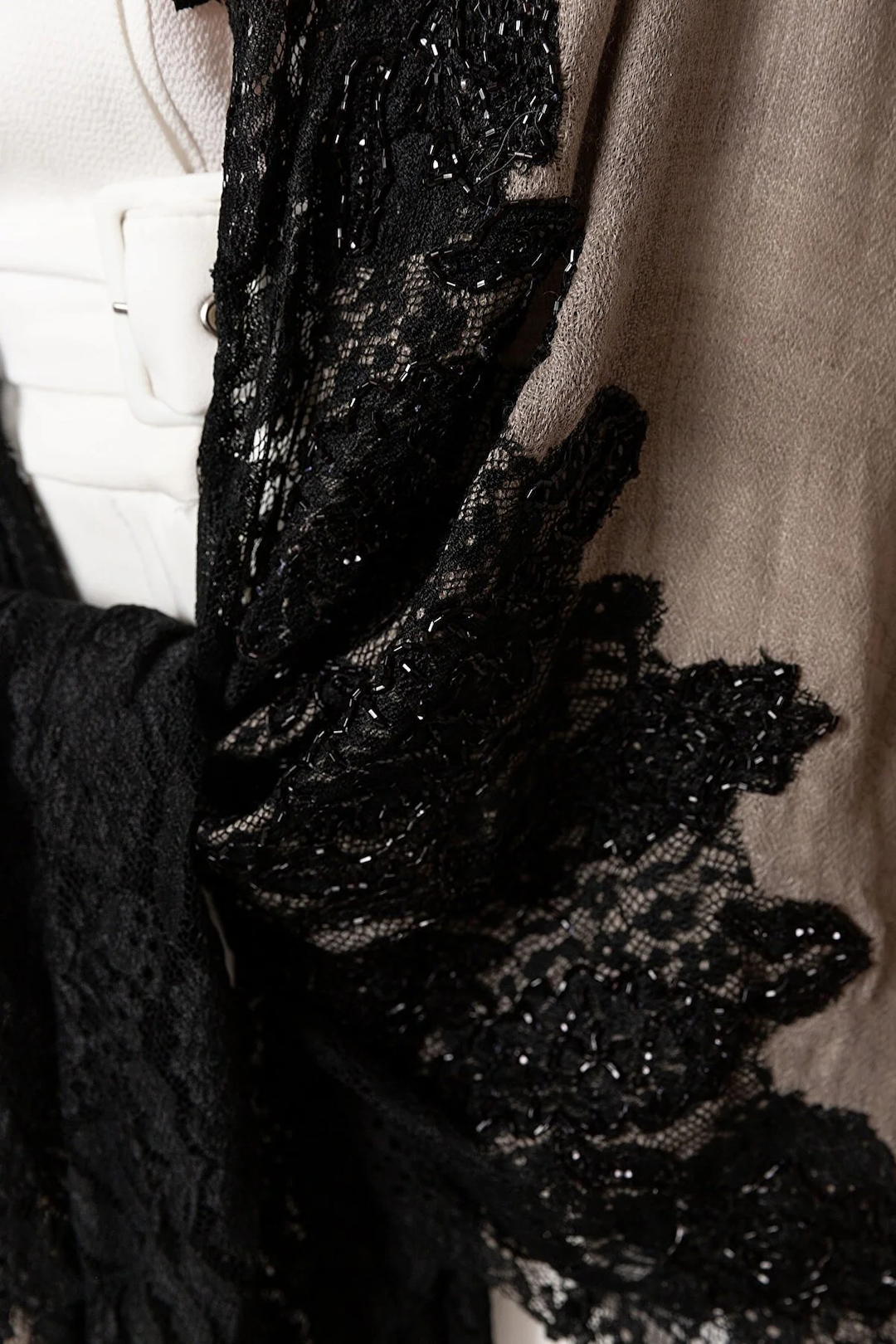 Poncho Embroidered Cashmere Silk Lace - Toush Black