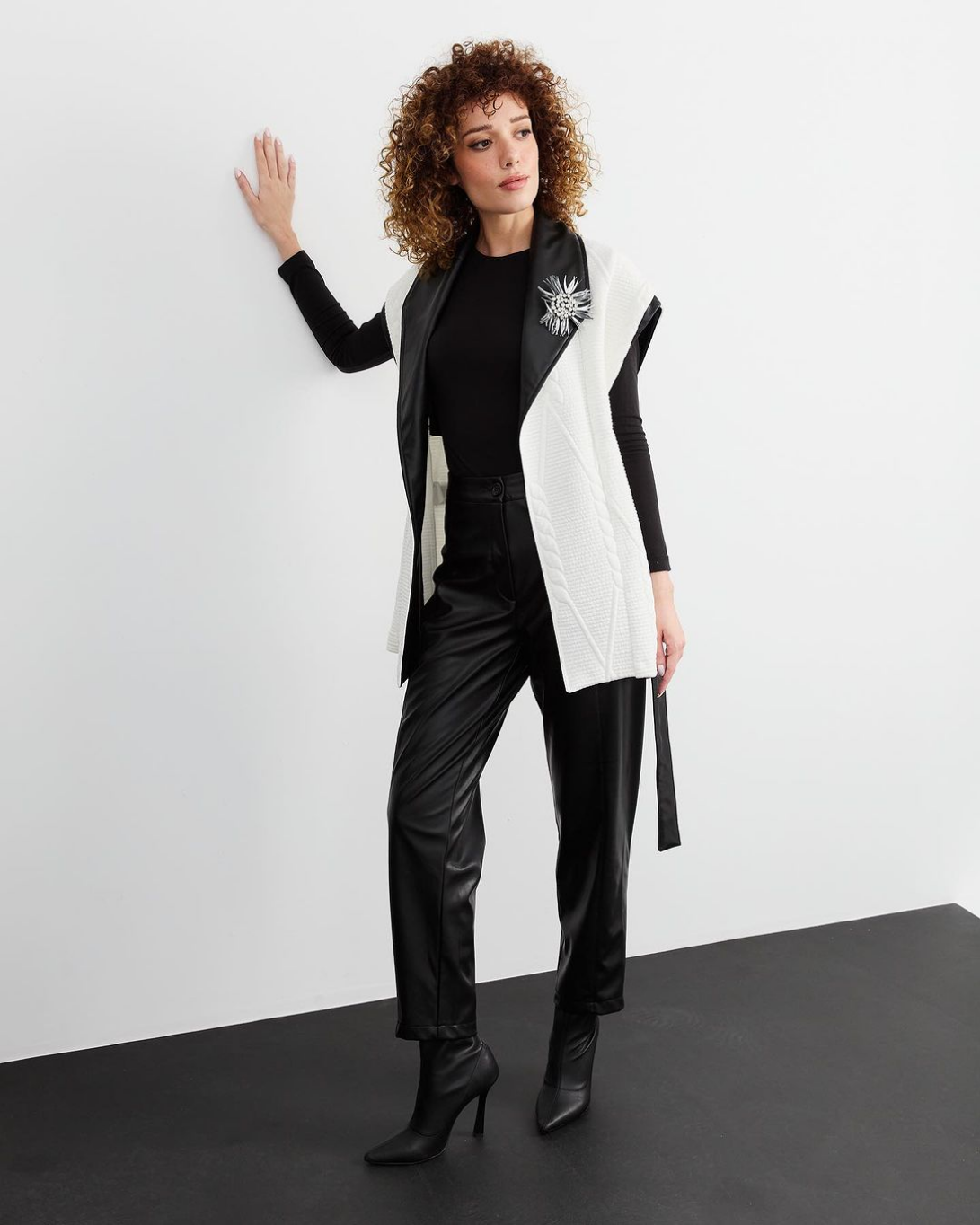 Designer Black & White Kimono Style Jacket  C-78