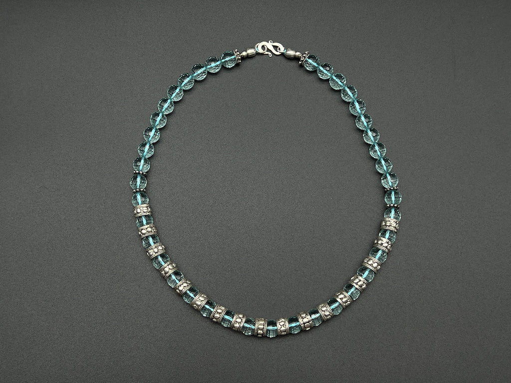 Handmade Vintage Necklace - Aquamarine Light Continuity