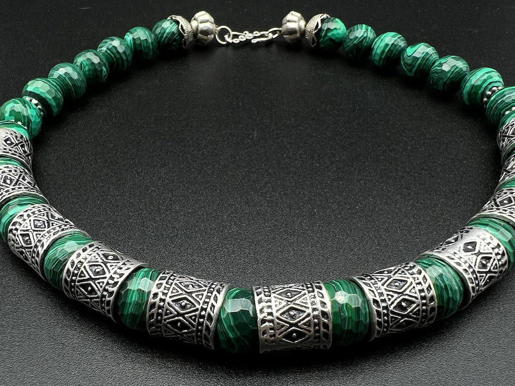 Handmade Vintage Necklace - Malachite Byzantine Ugarit Malachite