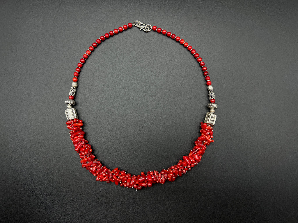 Handmade Vintage Necklace - Gathered Coral