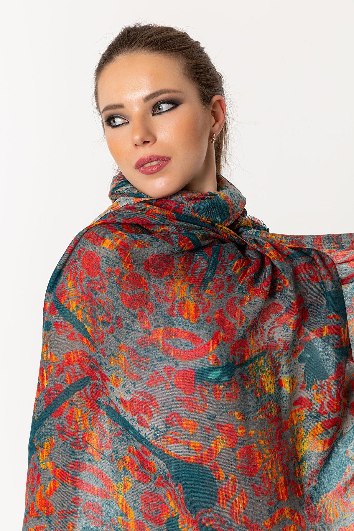 Featherlite Cashmere - Natural Teal with Brick Red Flowers