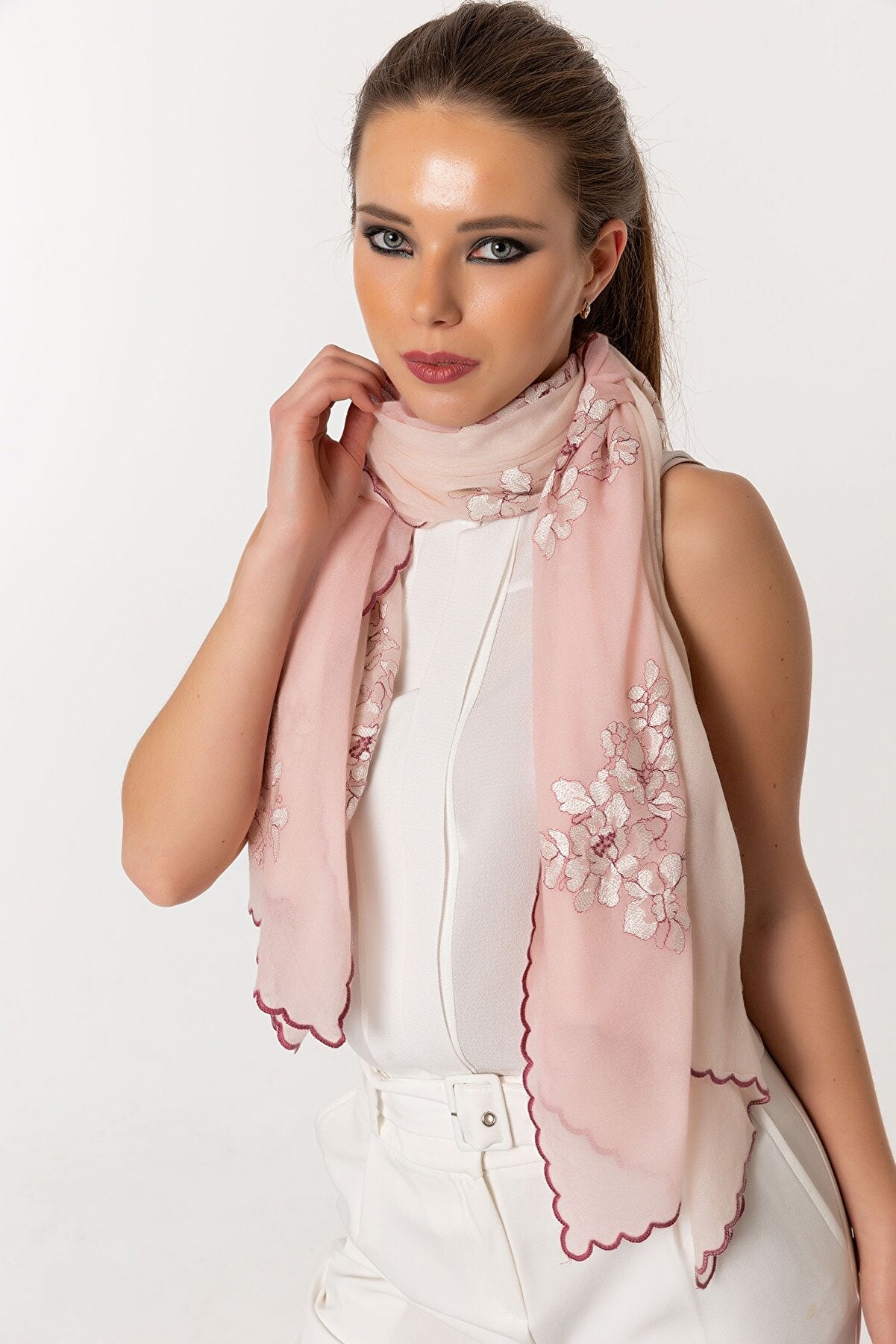Spirit Flowers Embroidered Sparge Cashmere Scarves