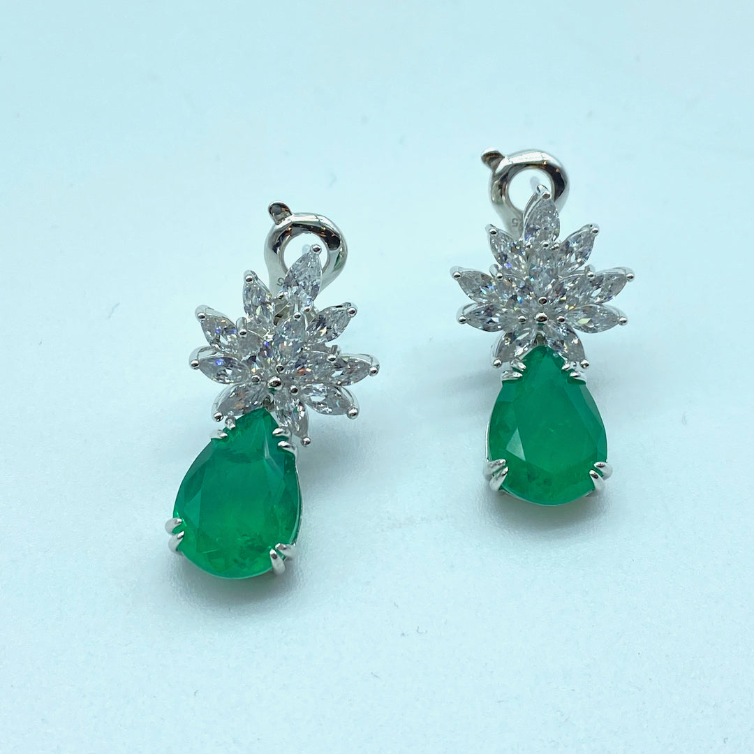 Shining Leaf Emerald Tear Latch-On Earring - Sterling Silver Emerald Earring
