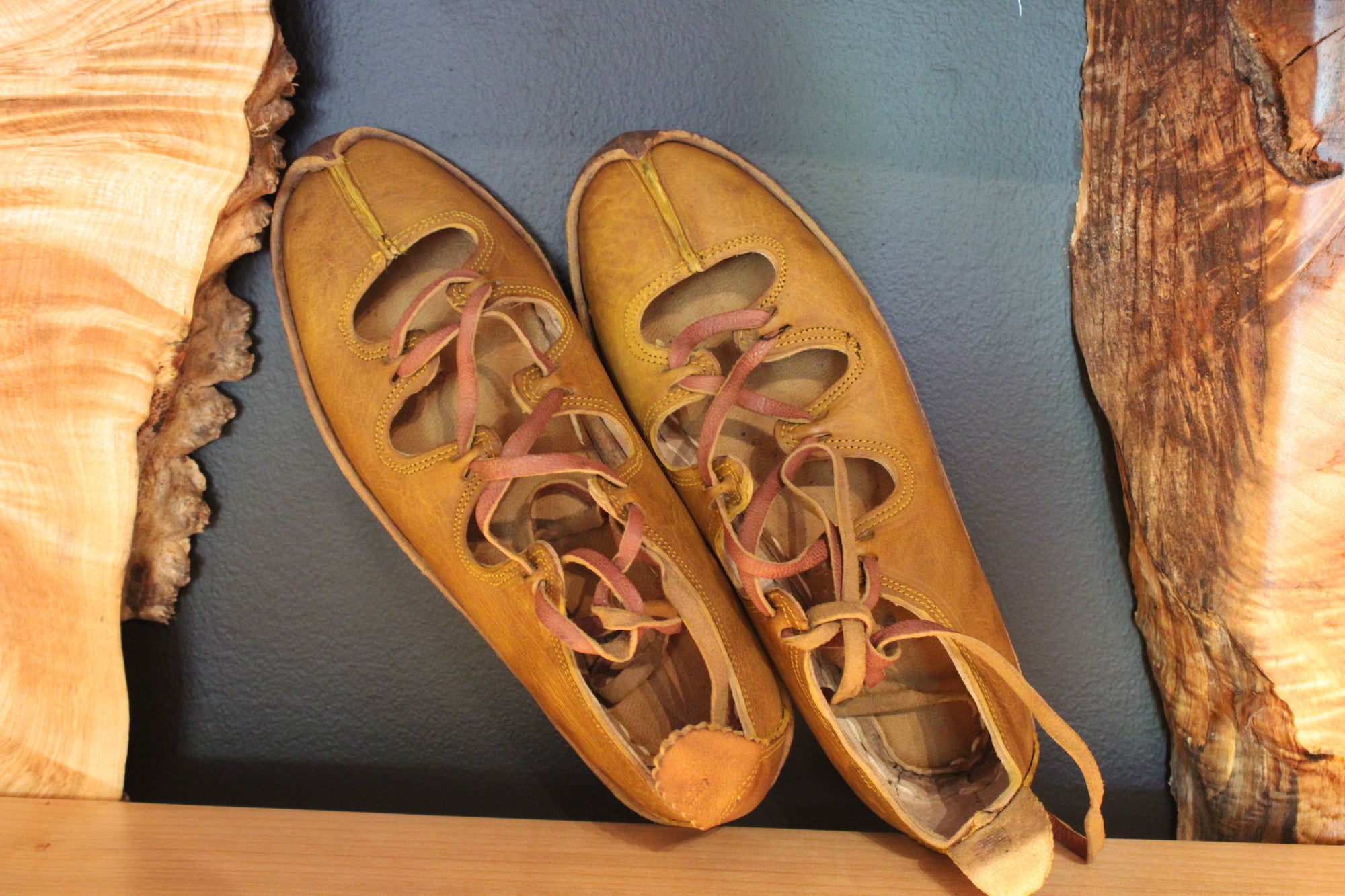 Honey Amber Handmade Leather Sandals Vegetable Tan - Mawlana Cashmere & Silk
