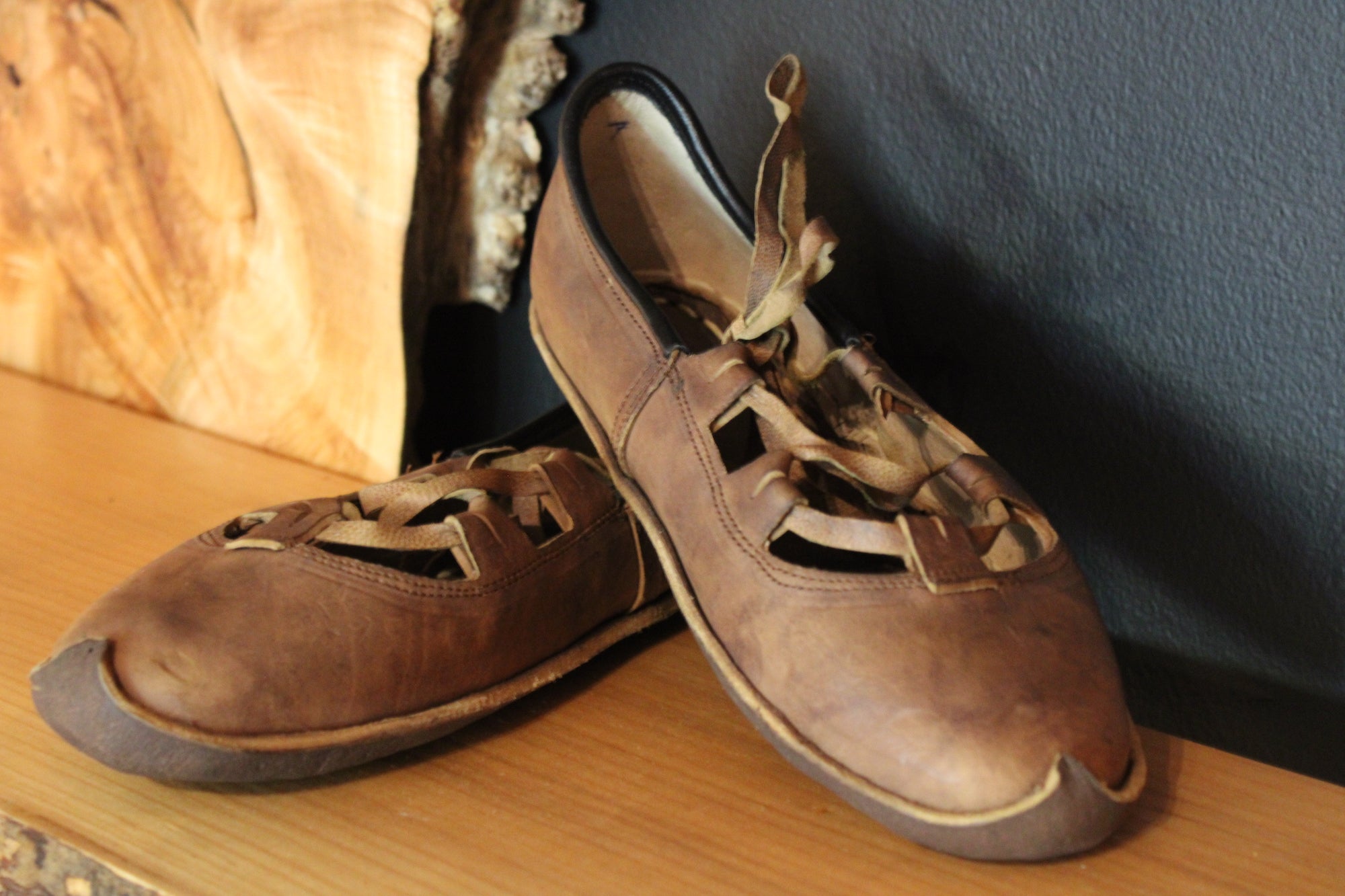 Brown Handmade Leather Sandals Vegetable Tan - Mawlana Cashmere & Silk