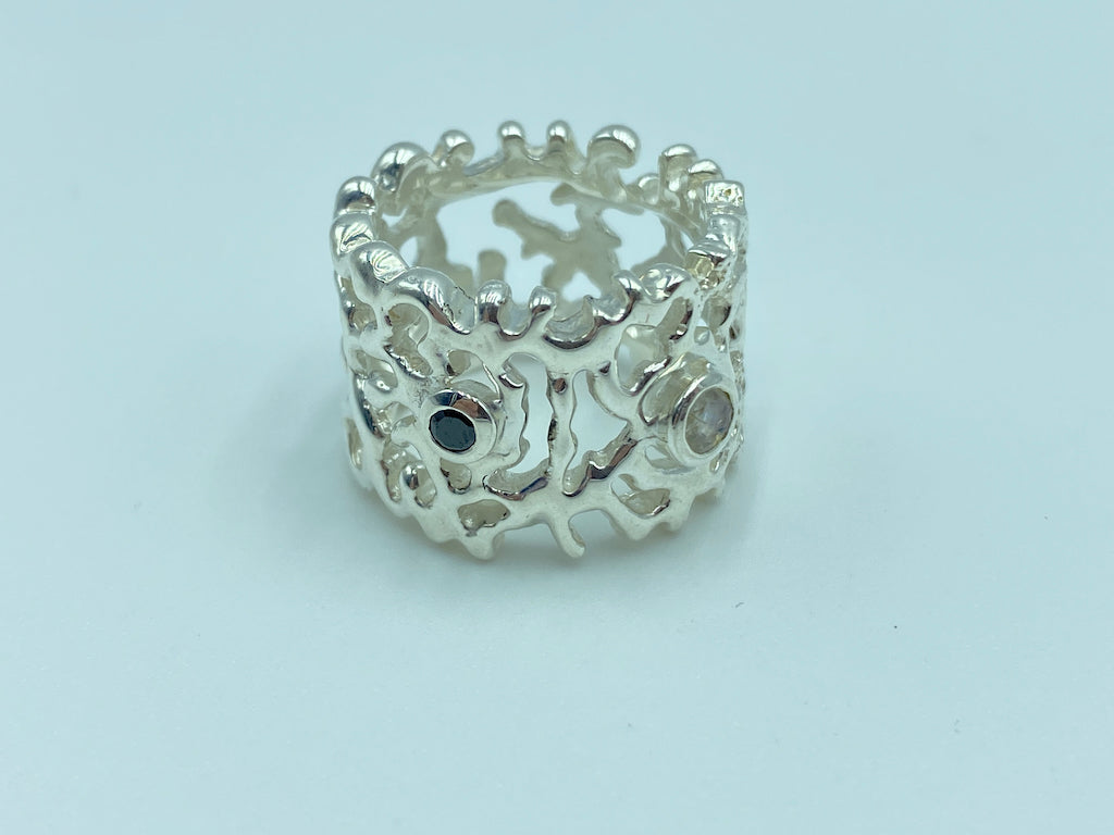 Modern Exclusive Sterling Silver Rings - Embroidery Gems Size 8