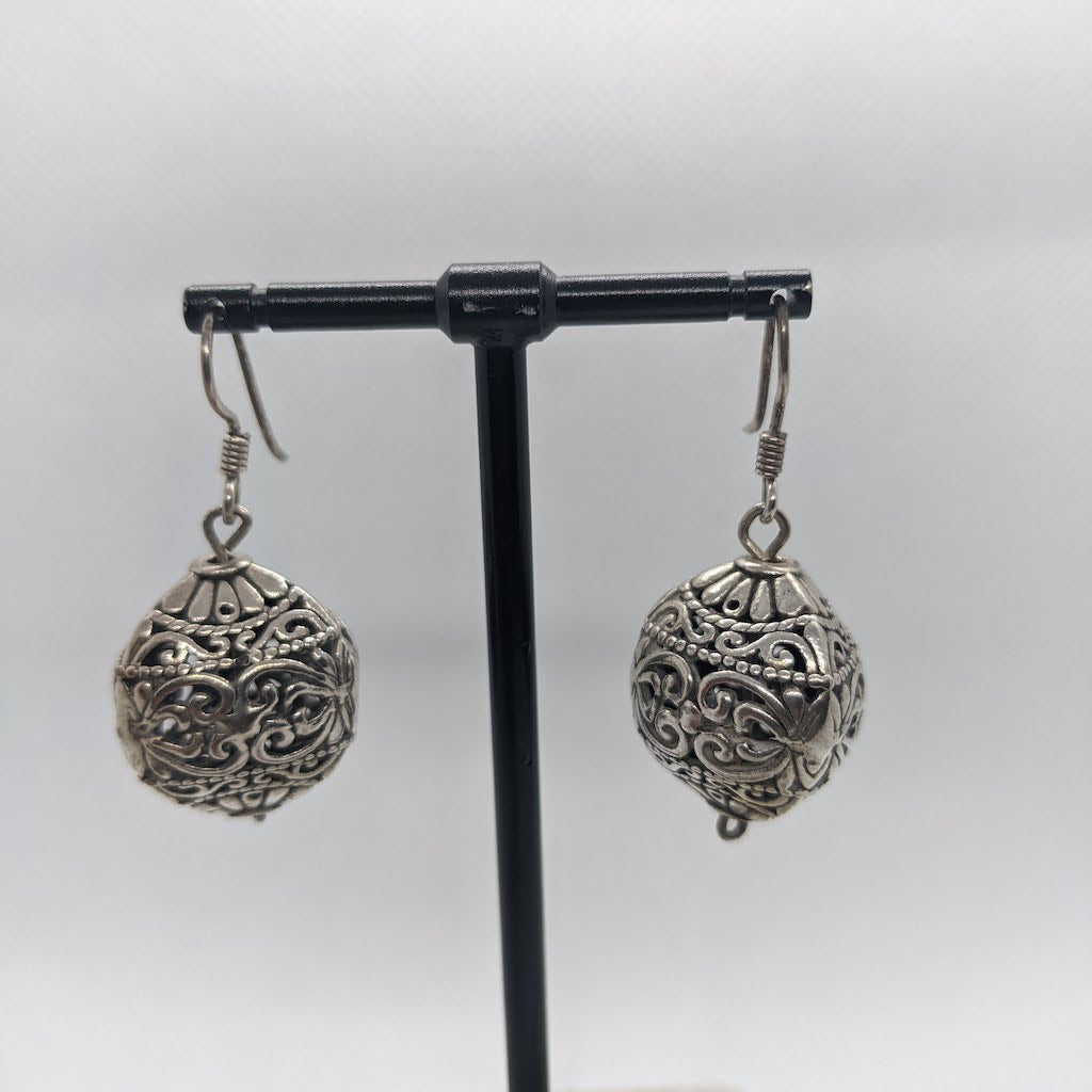 Handmade Aleppo Sterling Silver Earrings - Fish-Hook Earrings Light Designs