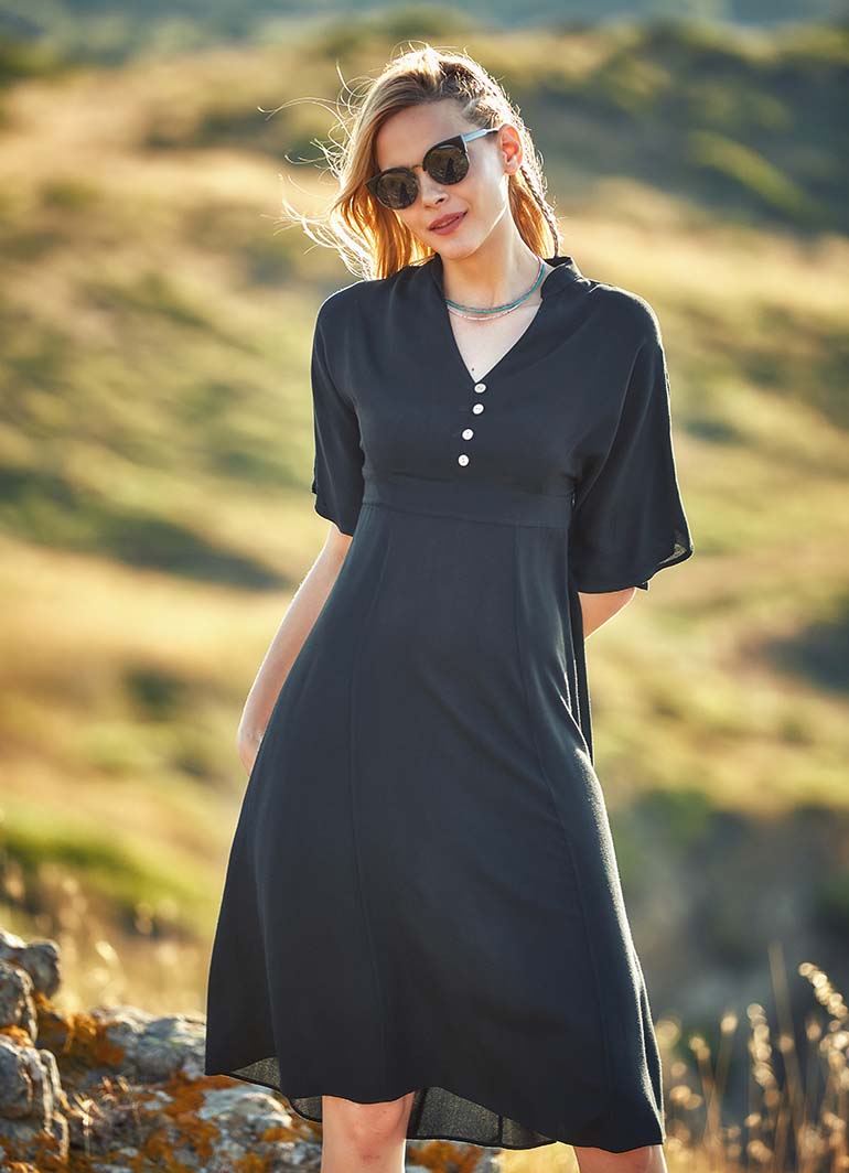 Midi Half-Sleeve V Neck Dress - Black