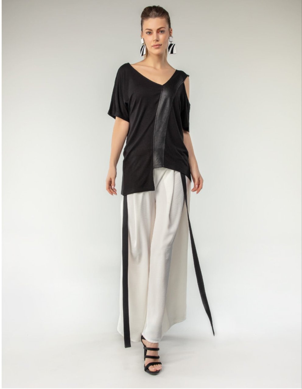Fashion Forward Pants Wide White Pants- Design 21370